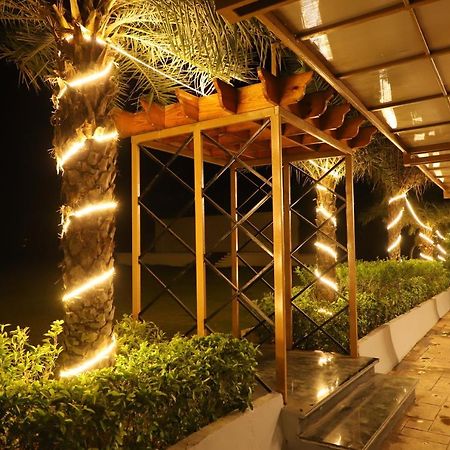 Hotel The Orange Flag, Phulambri Ganori Exterior foto